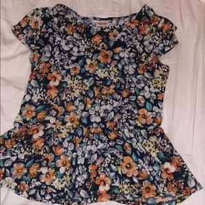 Flowered peplum top so cute!!